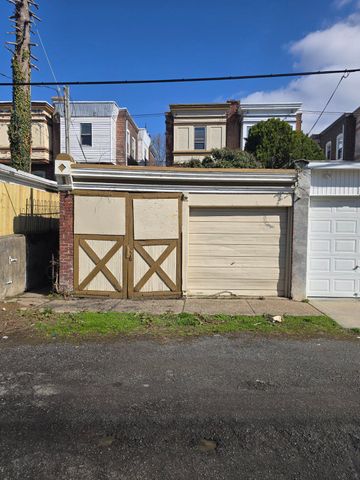 1426 LINDLEY AVE, Philadelphia, PA 19141