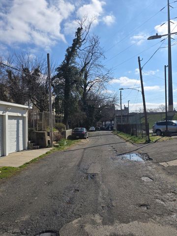 1426 LINDLEY AVE, Philadelphia, PA 19141