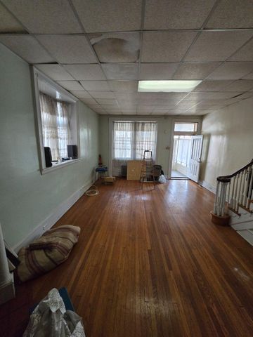 1426 LINDLEY AVE, Philadelphia, PA 19141