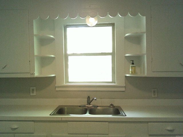 1005 Rector, Hot Springs, AR 71913