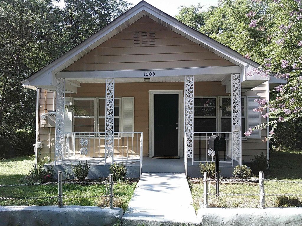 1005 Rector, Hot Springs, AR 71913
