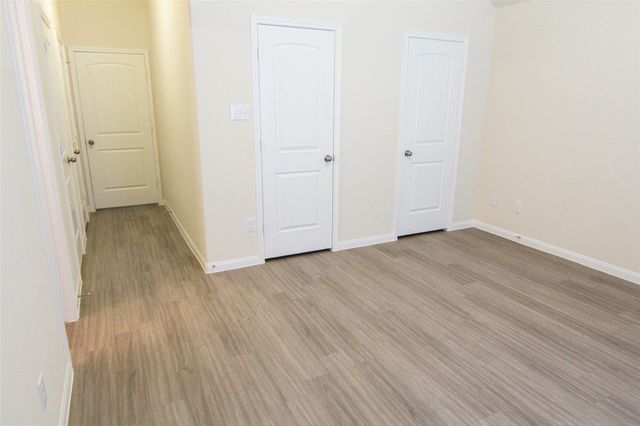 844 Canton Grass Lane, La Marque, TX 77568