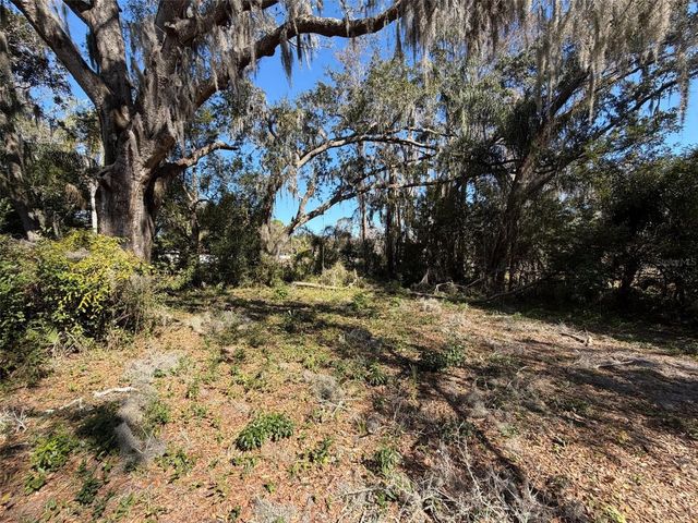 5522 BAKER ROAD, New Port Richey, FL 34653