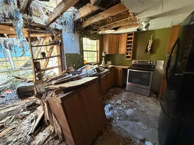 5522 BAKER ROAD, New Port Richey, FL 34653