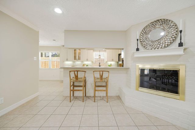 2811 Quincannon Lane, Houston, TX 77043
