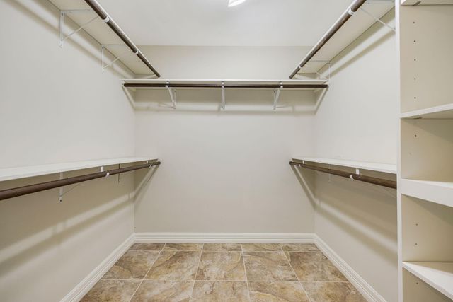 2811 Quincannon Lane, Houston, TX 77043