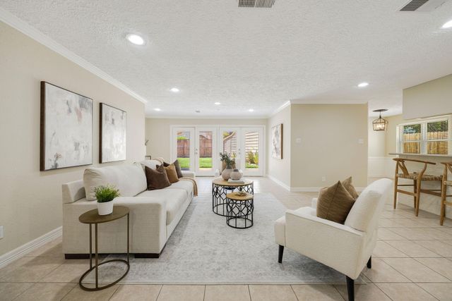 2811 Quincannon Lane, Houston, TX 77043