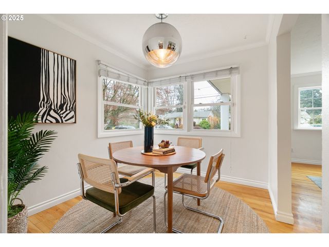 2834 Se 78TH Ave, Portland, OR 97206