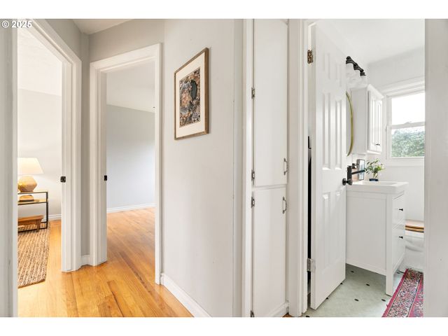 2834 Se 78TH Ave, Portland, OR 97206