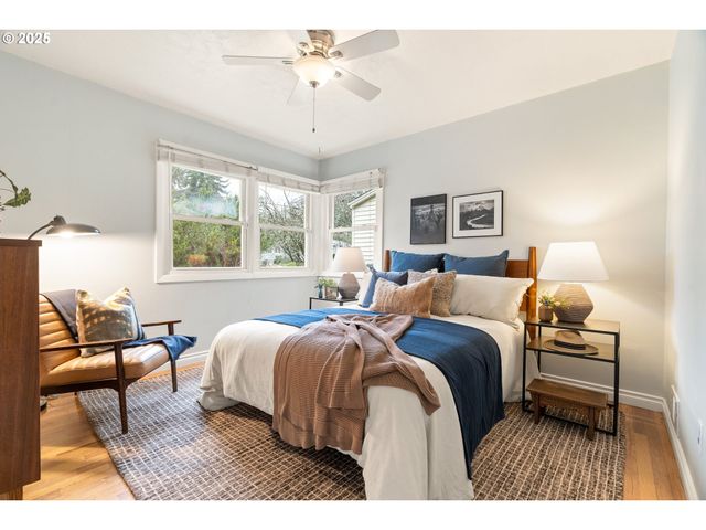 2834 Se 78TH Ave, Portland, OR 97206