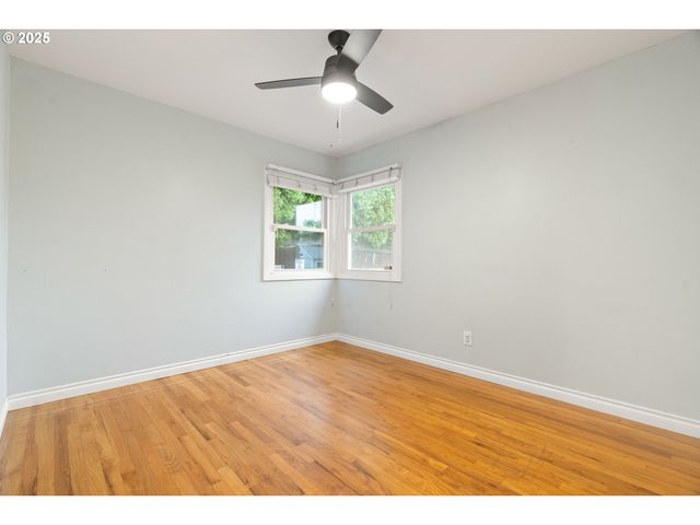 2834 Se 78TH Ave, Portland, OR 97206