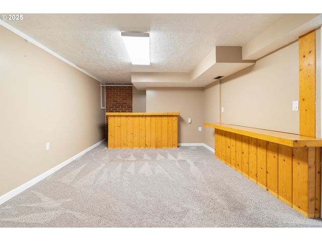 2834 Se 78TH Ave, Portland, OR 97206