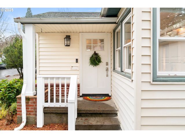 2834 Se 78TH Ave, Portland, OR 97206