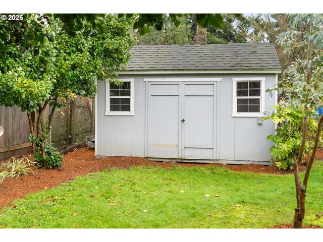 2834 Se 78TH Ave, Portland, OR 97206