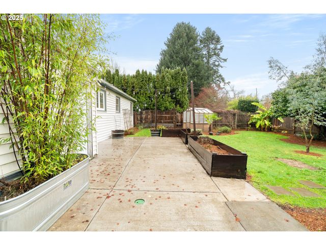 2834 Se 78TH Ave, Portland, OR 97206