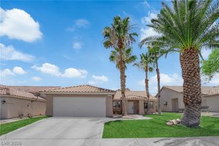 7729 White Grass Avenue, Las Vegas, NV 89131