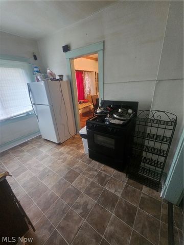 3297 E 116th Street, Cleveland, OH 44120