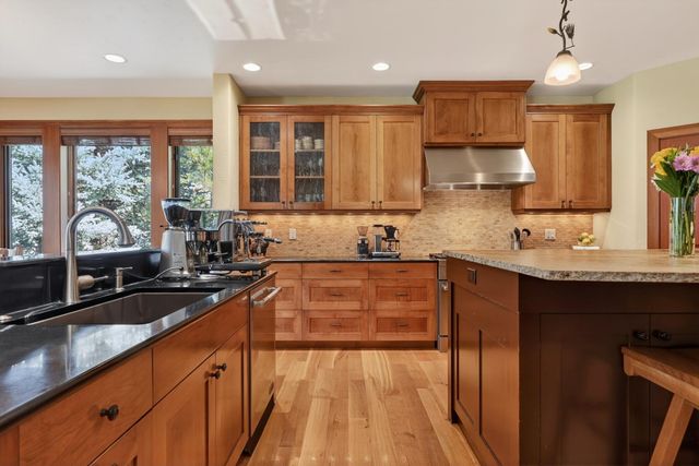 3324 NW Shevlin, Bend, OR 97703