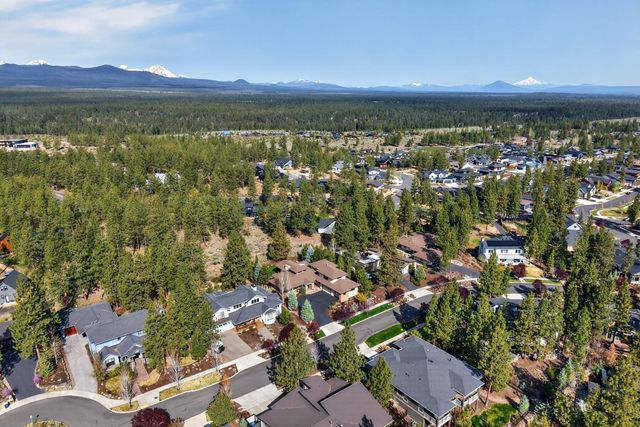 3324 NW Shevlin, Bend, OR 97703