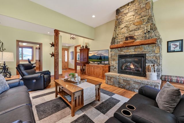 3324 NW Shevlin, Bend, OR 97703