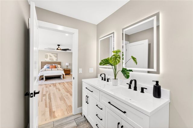 1455 Park Avenue 3, Cranston, RI 02920