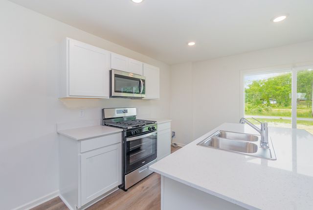 516 Adirondack Court, Joliet, IL 60436