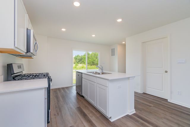 516 Adirondack Court, Joliet, IL 60436