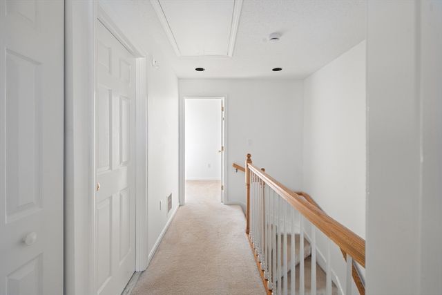 74 Hammond Place 74, Woburn, MA 01801