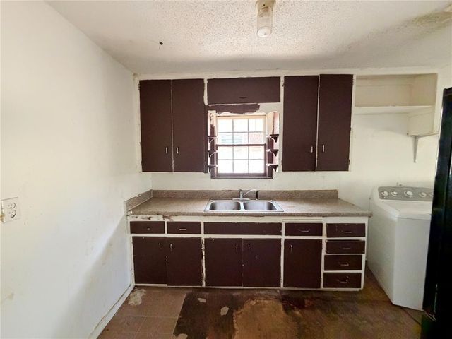 737 SW 47th Street, Oklahoma City, OK 73109