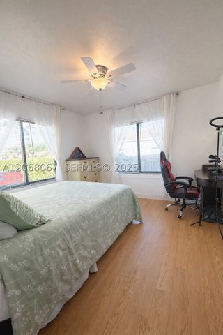 2330 Scott St, Hollywood, FL 33020