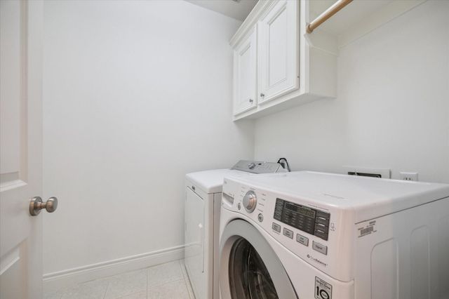 3234 Pemberton Circle Drive, Houston, TX 77025