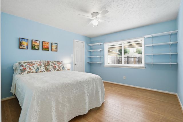 15810 Echo Lodge Drive, Houston, TX 77095
