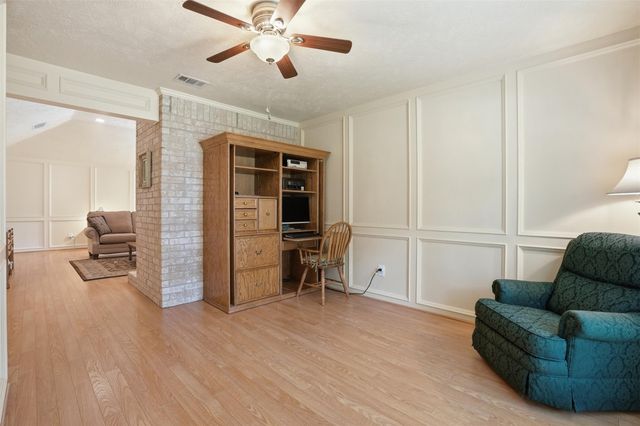 15810 Echo Lodge Drive, Houston, TX 77095