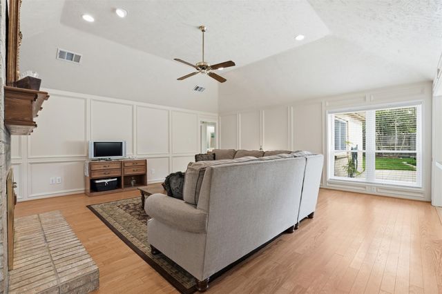 15810 Echo Lodge Drive, Houston, TX 77095