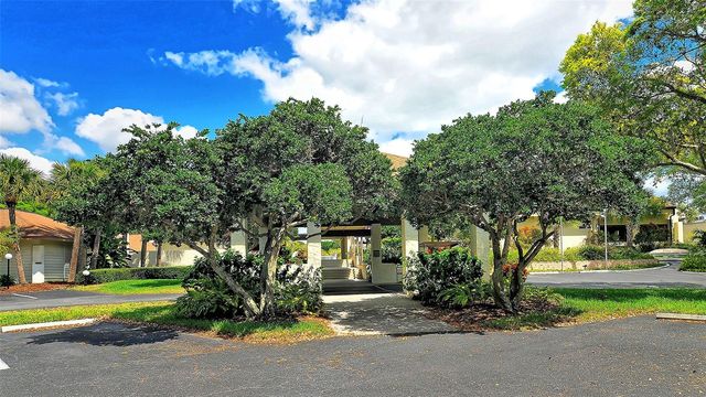 740 WHITE PINE TREE ROAD 205, Venice, FL 34285