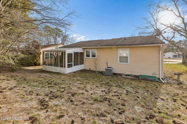13 Churchill Road 71, Whiting, NJ 08759
