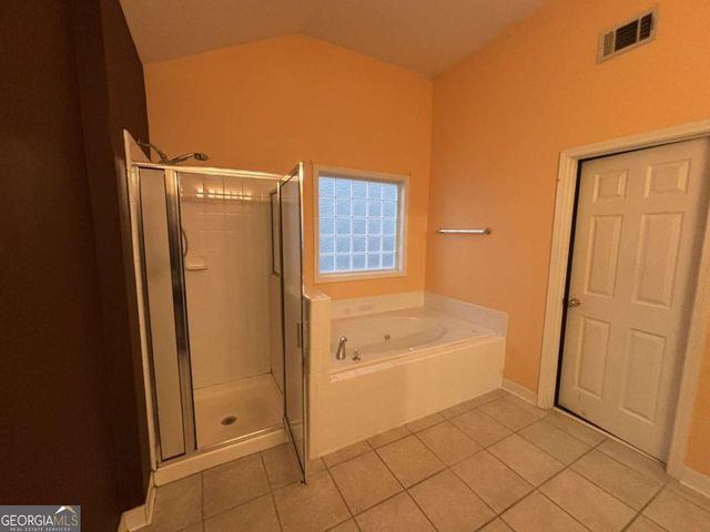 498 Shadowmoore Drive, Riverdale, GA 30274