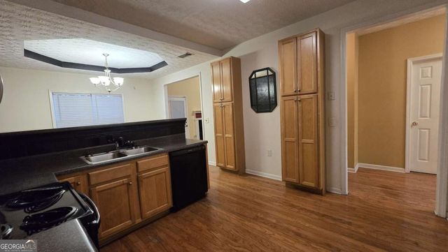 498 Shadowmoore Drive, Riverdale, GA 30274