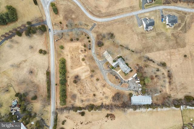 20043 GLEEDSVILLE RD, Leesburg, VA 20175