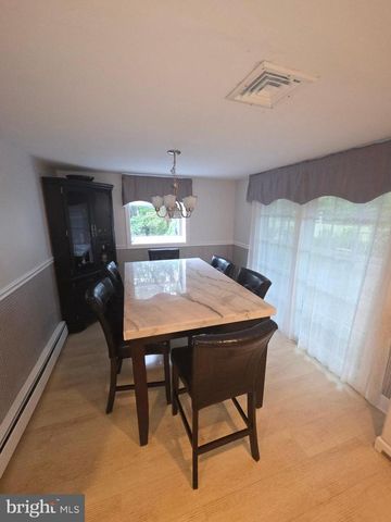 235 PINE RD, Hammonton, NJ 08037