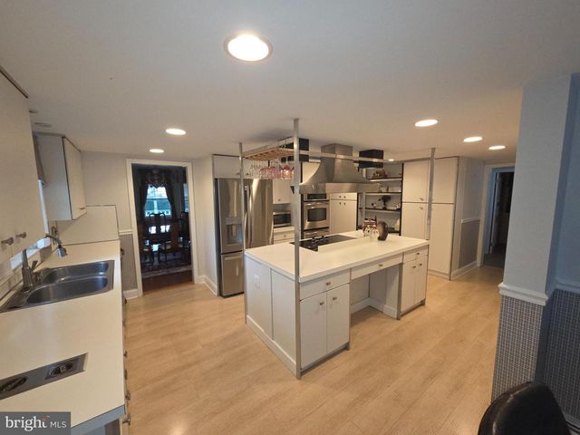 235 PINE RD, Hammonton, NJ 08037