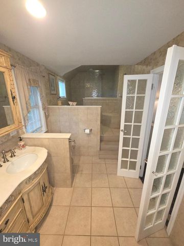 235 PINE RD, Hammonton, NJ 08037