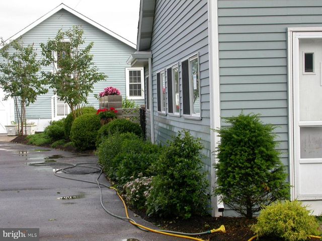 235 PINE RD, Hammonton, NJ 08037