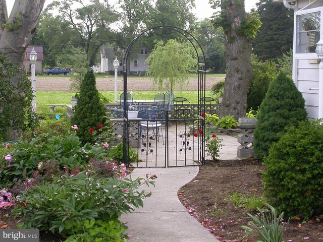 235 PINE RD, Hammonton, NJ 08037