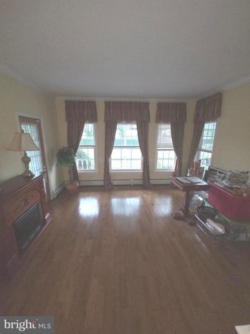 235 PINE RD, Hammonton, NJ 08037
