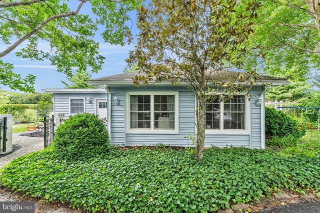 235 PINE RD, Hammonton, NJ 08037