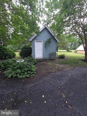 235 PINE RD, Hammonton, NJ 08037