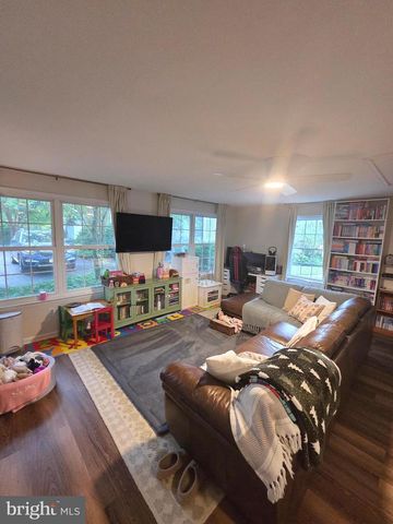 235 PINE RD, Hammonton, NJ 08037