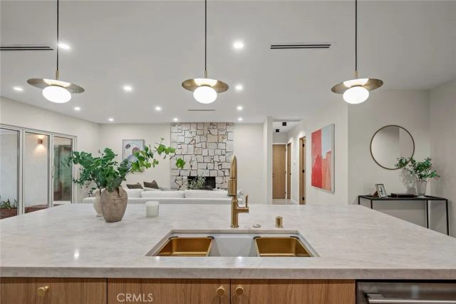 5312 E Flagstone, Long Beach, CA 90808