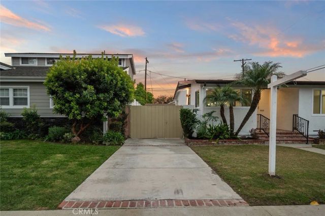 5312 E Flagstone, Long Beach, CA 90808